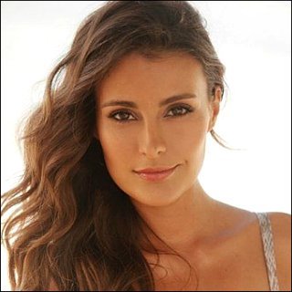 Adria Arjona Profile Photo