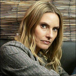 Aimee Mann Profile Photo