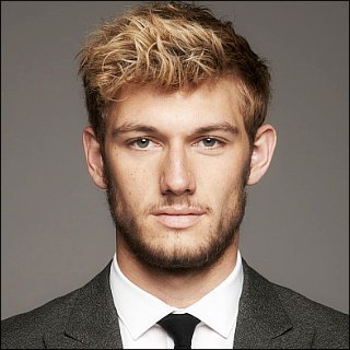 Alex Pettyfer