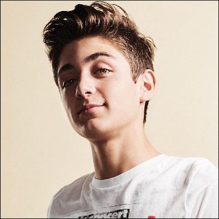 Asher Angel Profile Photo