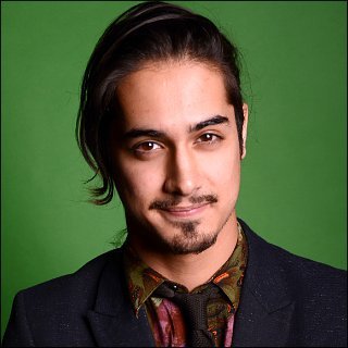 Avan Jogia Profile Photo