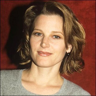 Bridget Fonda Profile Photo