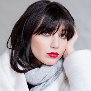 Daisy Lowe Profile Photo