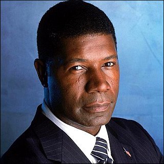 Dennis Haysbert Profile Photo