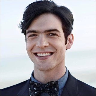 Ethan Peck Profile Photo