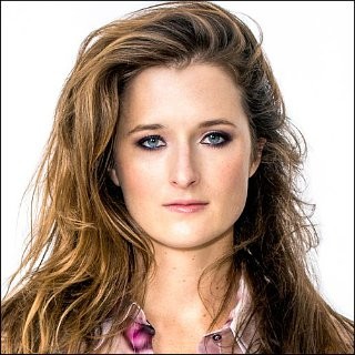 Grace Gummer Profile Photo