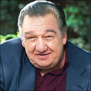 Joe Viterelli Pictures, Latest News, Videos.