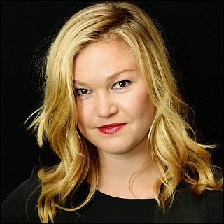 Julia Stiles Profile Photo