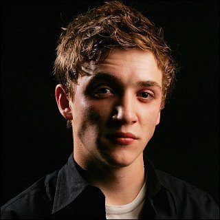 Kyle Gallner Profile Photo