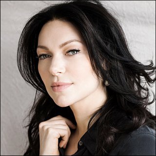 Laura Prepon Profile Photo