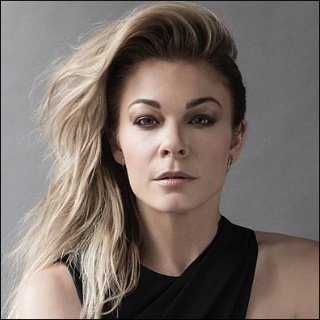 LeAnn Rimes Profile Photo