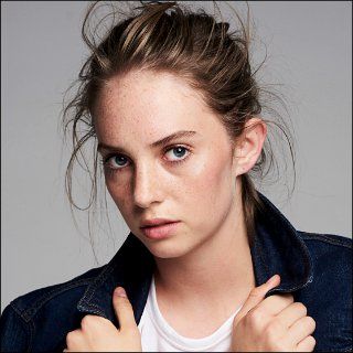 Maya Hawke Profile Photo