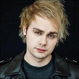 Michael Clifford Profile And Personal Info