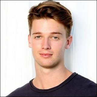 Patrick Schwarzenegger Profile Photo