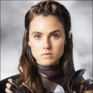 Poppy Drayton Profile Photo