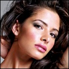 Sarah Shahi Profile Photo