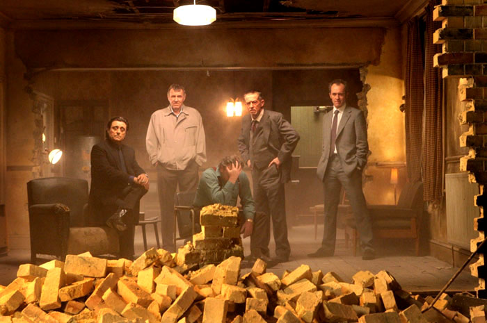 Ian McShane, Tom Wilkinson, Ray Winstone, John Hurt and Stephen Dillane in Image Entertainment's 44 Inch Chest (2010)