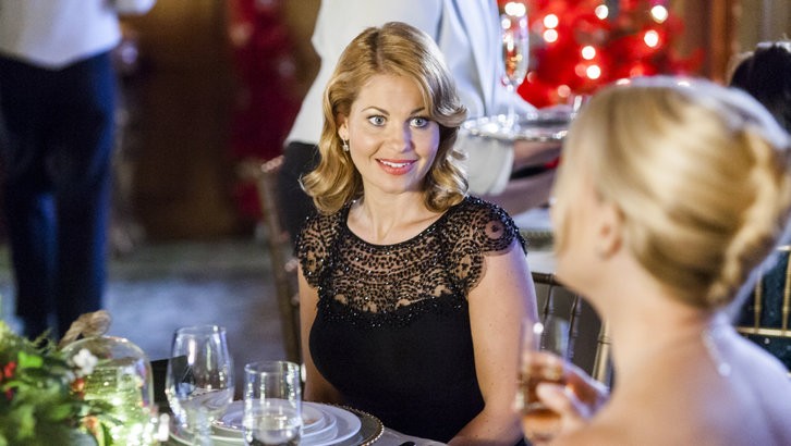 Candace Cameron stars as Paige in Hallmark Channel's A Christmas Detour (2015)