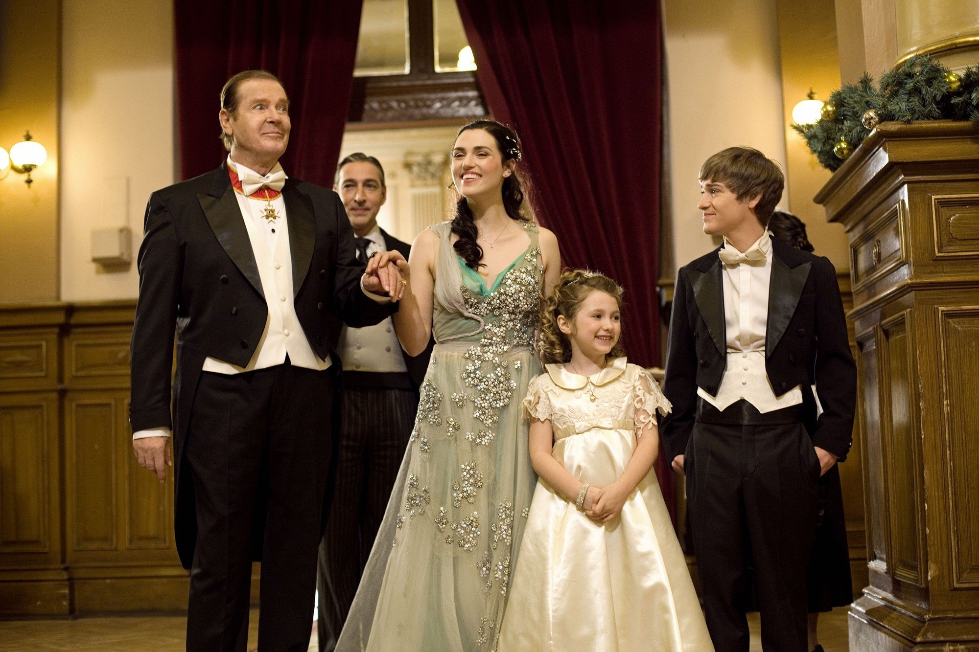 Roger Moore, Miles Richardson, Katie McGrath, Leilah de Meza and Travis Turner in Hallmark Channel's A Princess for Christmas (2011)