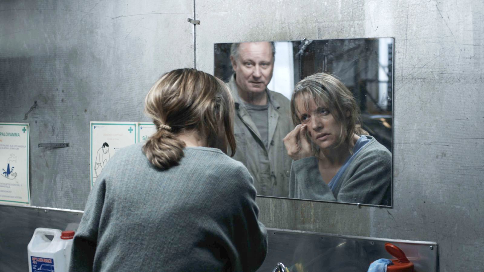 Довольно добрый человек фильм 2010. Достаточно добрый человек. Гард б. Довольно добрый человек / en ganske snill mann. Достаточно добрый человек.