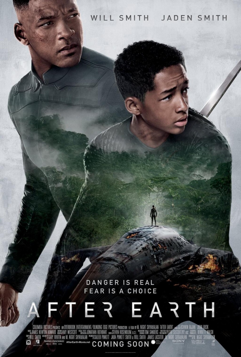 Poster of Columbia Pictures' After Earth (2013)