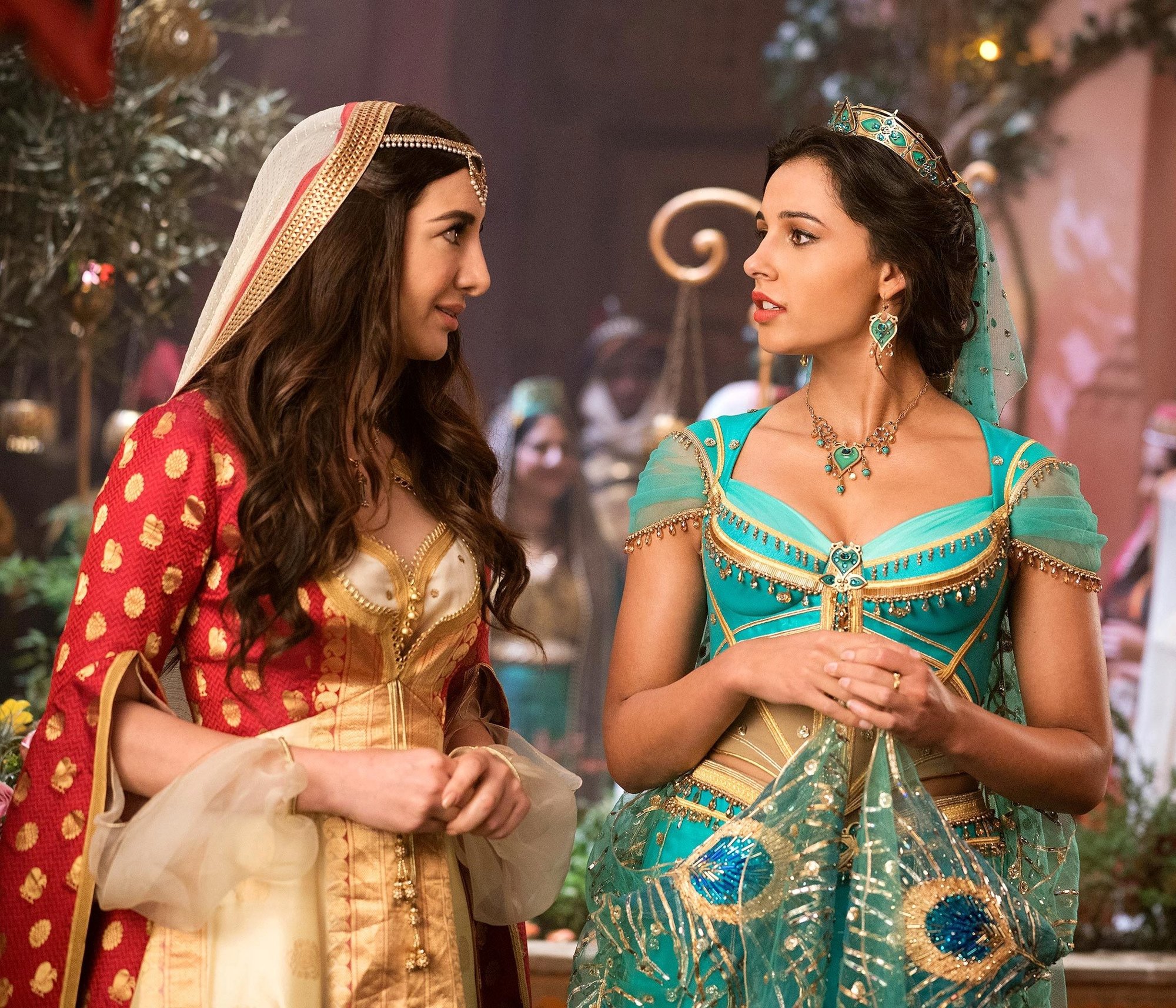 Nasim Pedrad stars as Dalia and Naomi Scott stars as Jasmine in Walt Disney Pictures' Aladdin (2019)