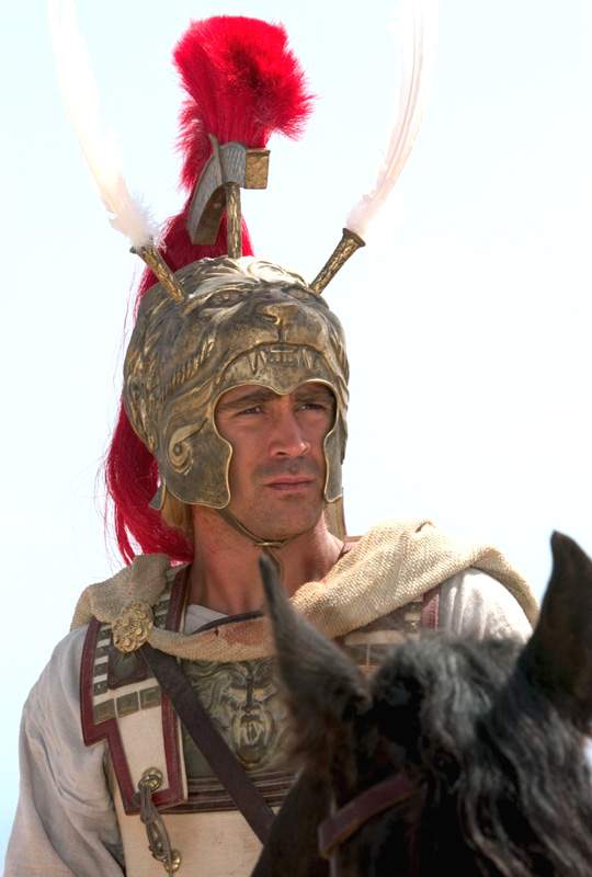 Colin Farrell as Alexander in Oliver Stone' Alexander (2004)