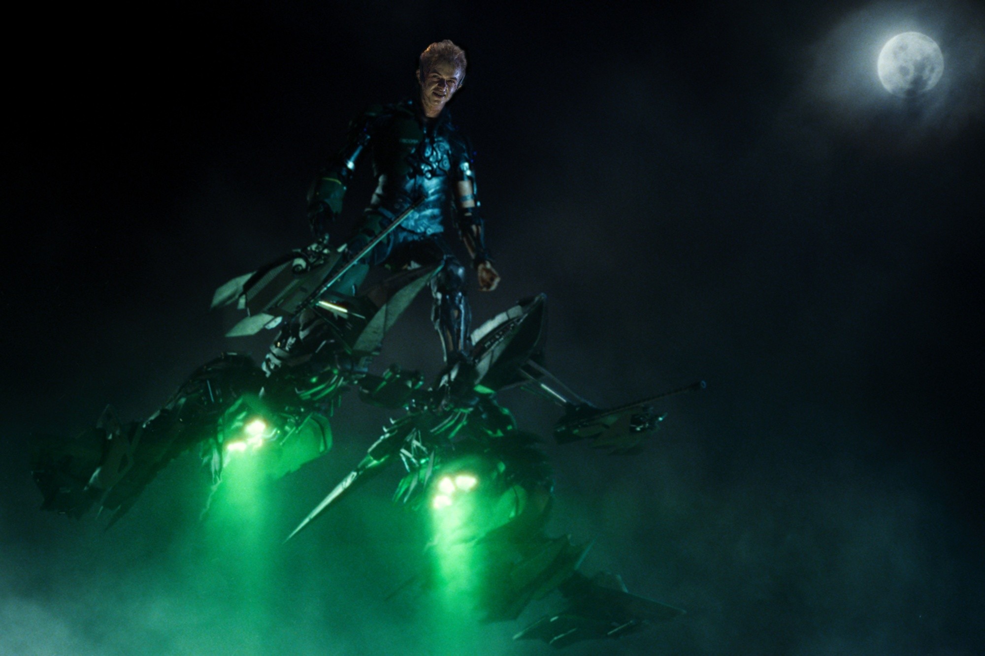 Dane DeHaan stars as Harry Osborn/Green Goblin in Columbia Pictures' The Amazing Spider-Man 2 (2014)