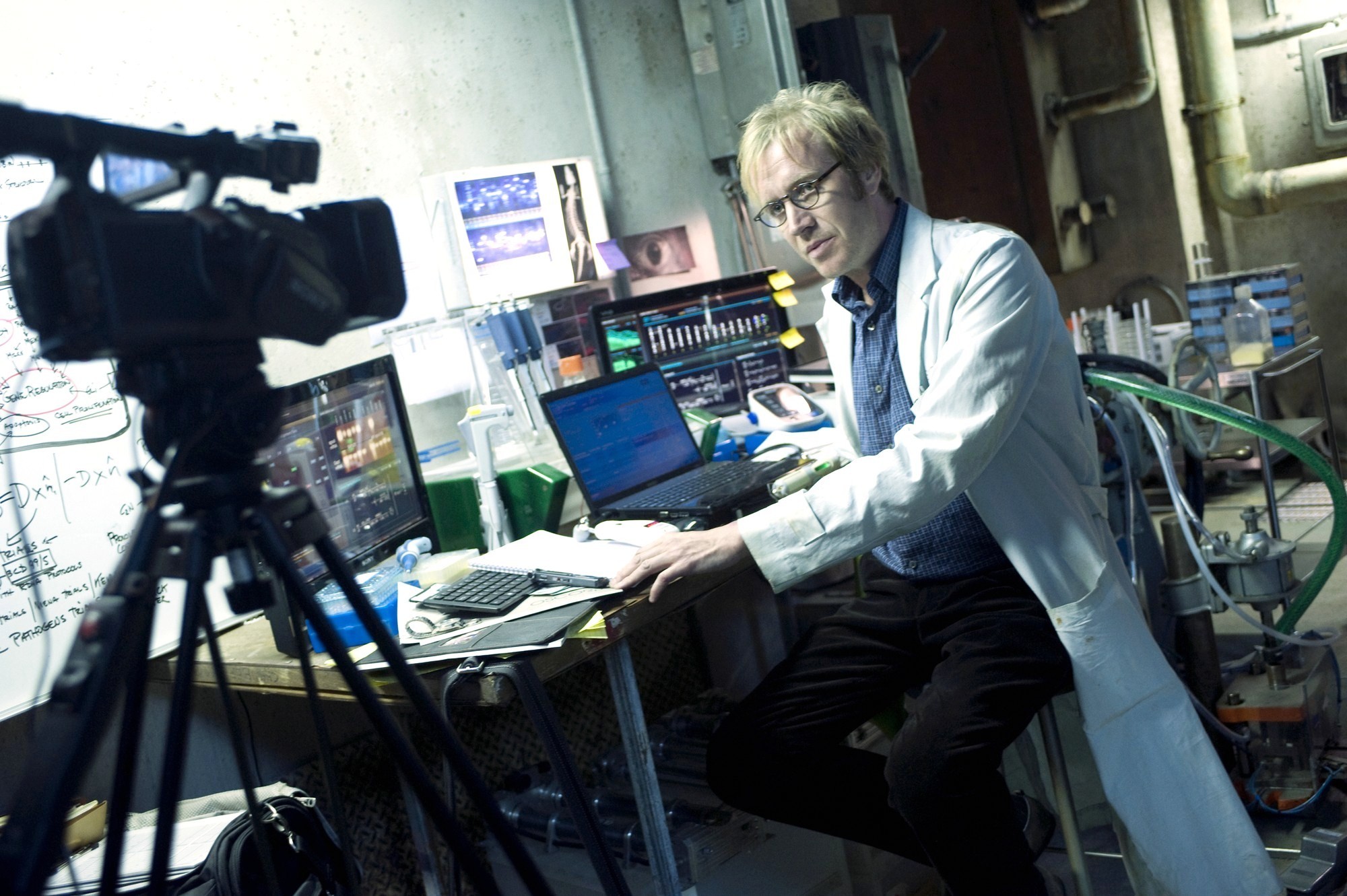 Rhys Ifans stars as Dr. Curt Connors/The Lizard in Columbia Pictures' The Amazing Spider-Man (2012)