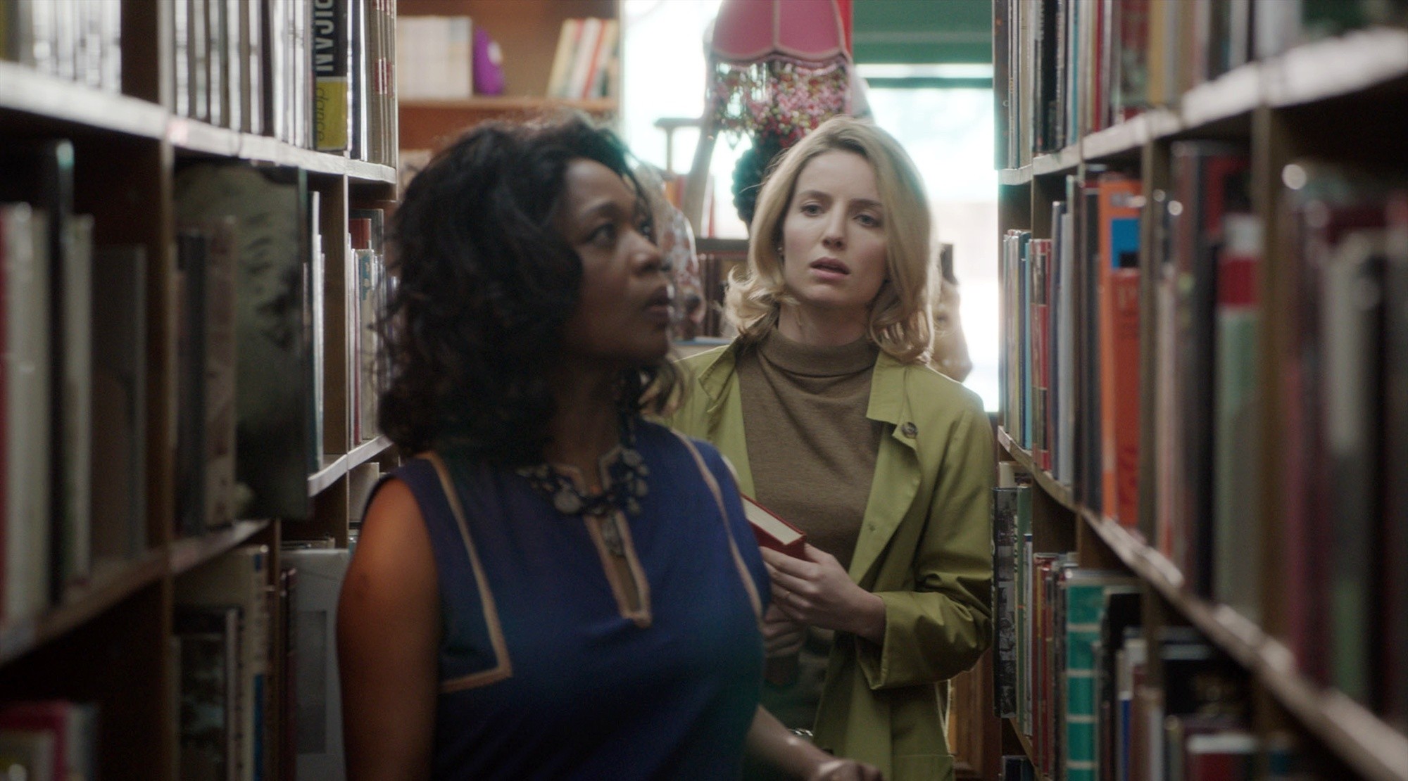 Annabelle Wallis stars asAlfre Woodard stars as Evelyn and Mia Gordon in Warner Bros. Pictures' Annabelle (2014)