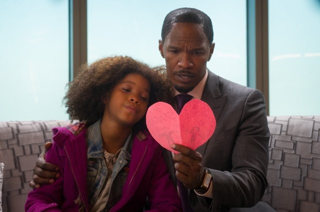 Quvenzhane Wallis stars as Annie and Jamie Foxx stars as Will Stacks in Columbia Pictures' Annie (2014)
