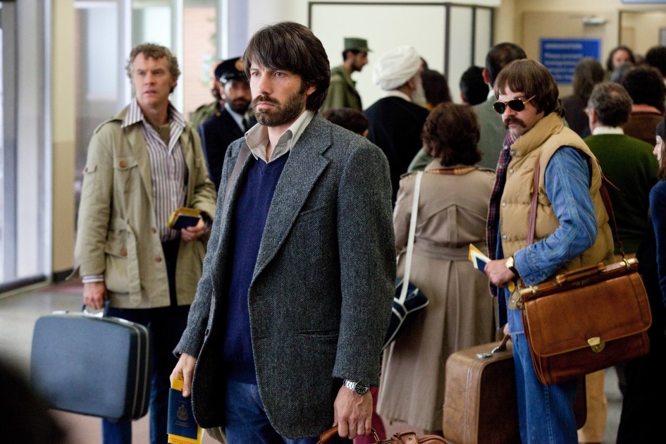 Tate Donovan stars as Bob Anders and Ben Affleck stars as Tony Mendez in Warner Bros. Pictures' Argo (2012)