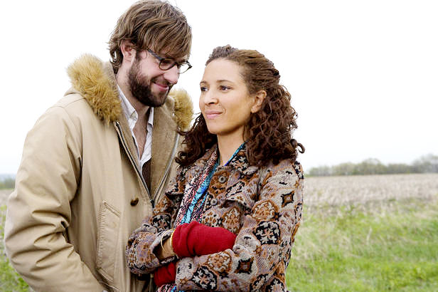 John Krasinski stars as Burt and Maya Rudolph stars as Verona De Tessant in Focus Features' Away We Go (2009). Photo credit by Teresa Isasi.