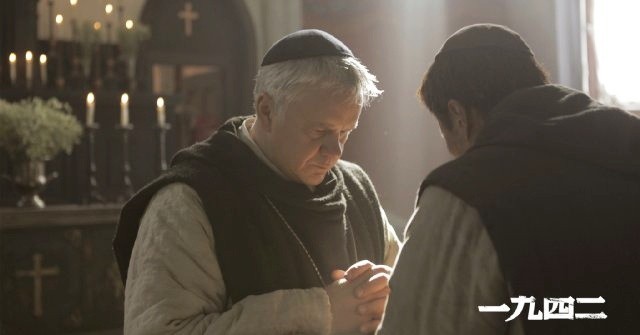 Tim Robbins in China Lion Film Distribution's Back to 1942 (2012)