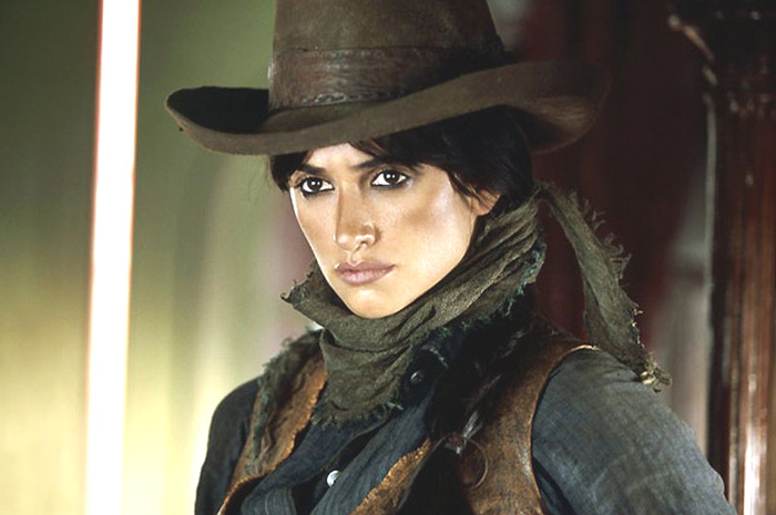 Pen�lope Cruz as Maria in The 20th Century Fox's Bandidas (2006)