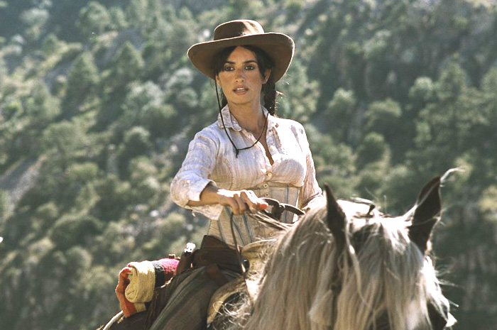 Pen�lope Cruz as Maria in The 20th Century Fox's Bandidas (2006)