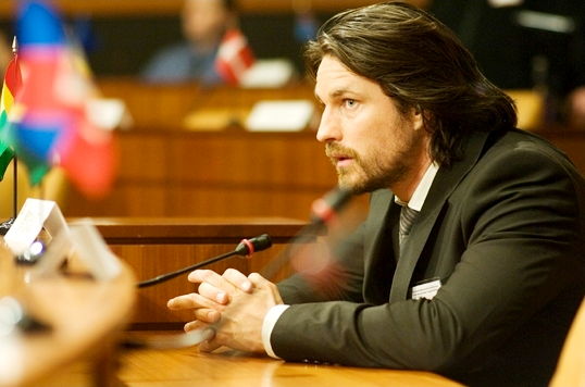 Martin Henderson stars as Jay in Redwood Palms Pictures' Battle in Seattle (2008)