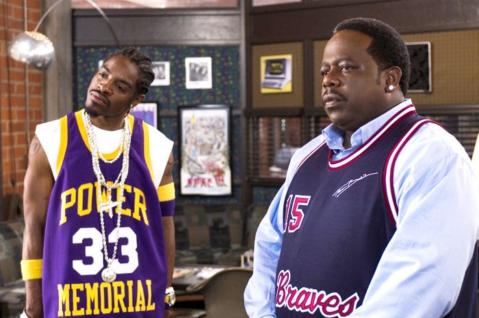 Andre Benjamin and Cedric the Entertainer in MGM's Be Cool (2005)