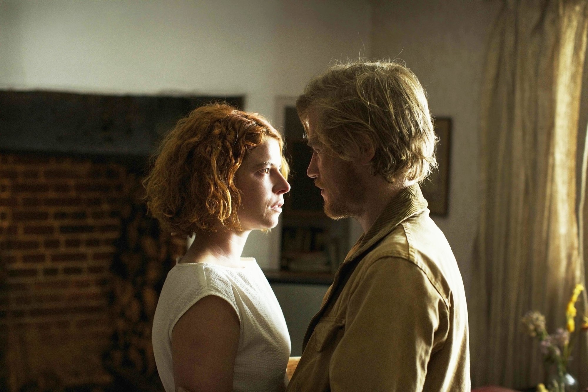 Jessie Buckley stars as Moll and Johnny Flynn stars as Pascal in Roadside Attractions' Beast (2018)