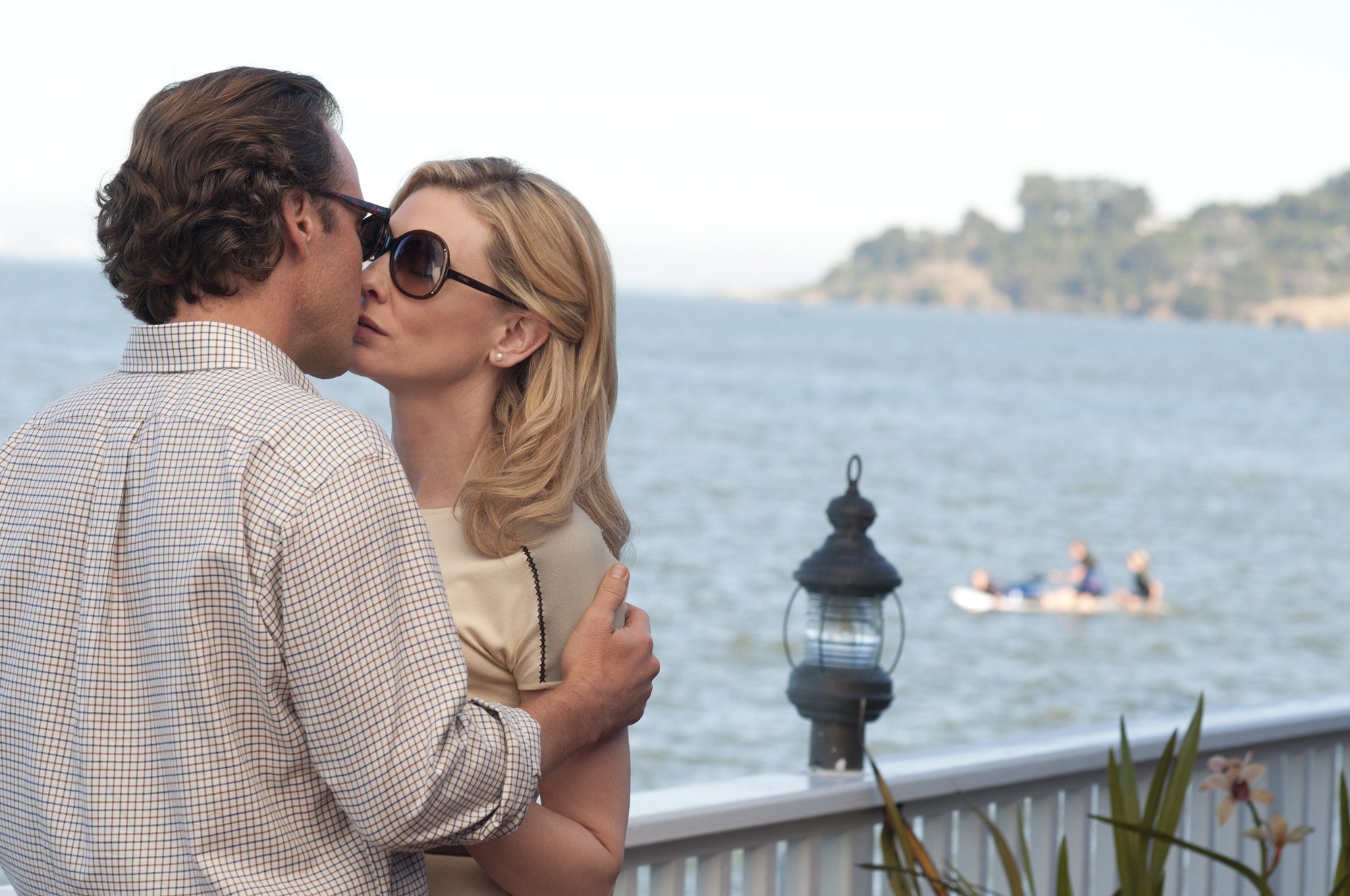 Peter Sarsgaard stars as Dwight and Cate Blanchett stars as Jasmine in Sony Pictures Classics' Blue Jasmine (2013)