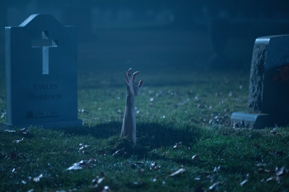 A scene from Image Entertainment's Burying the Ex (2015)