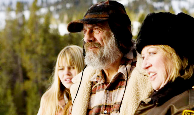 Aimee Teegarden, Christopher Lloyd and Veronica Cartwright in Vivendi Entertainment's Call of the Wild 3D (2009)