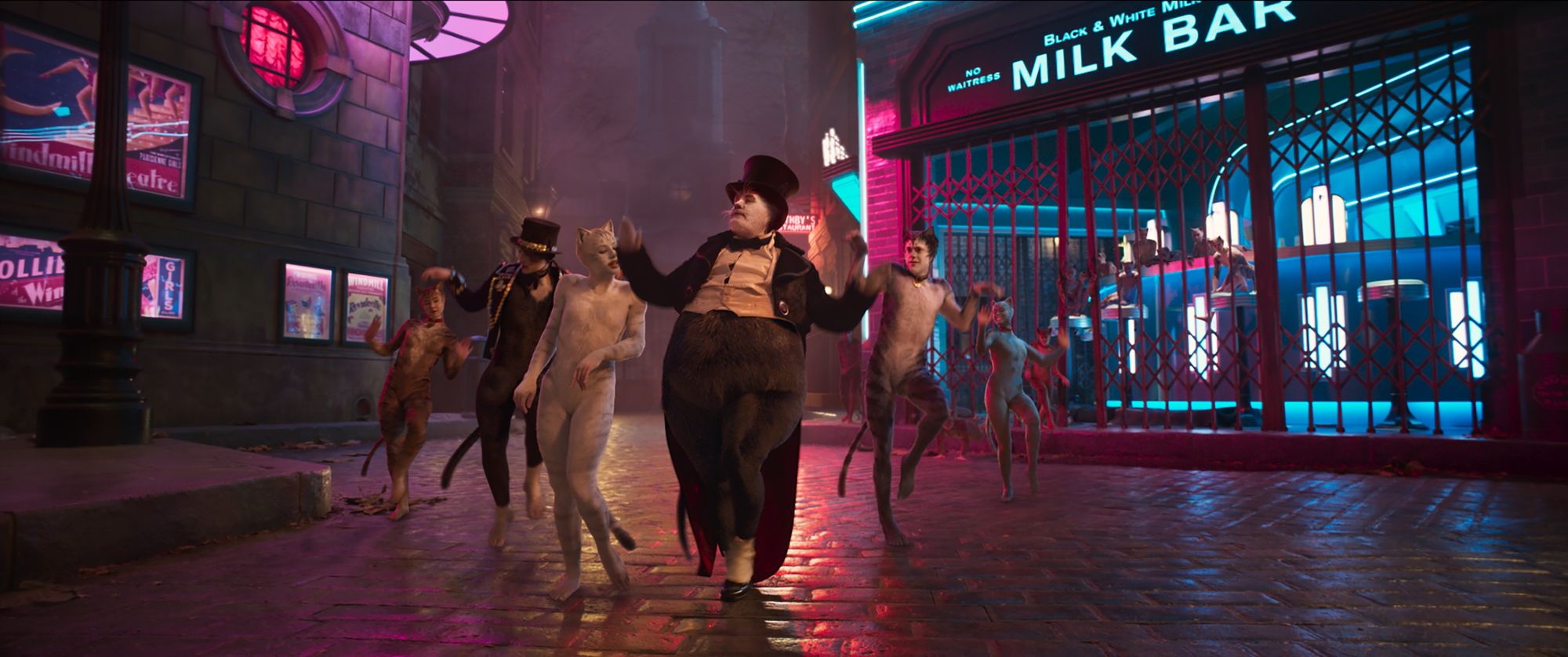 James Corden stars as Bustopher Jones in Universal Pictures' Cats (2019)