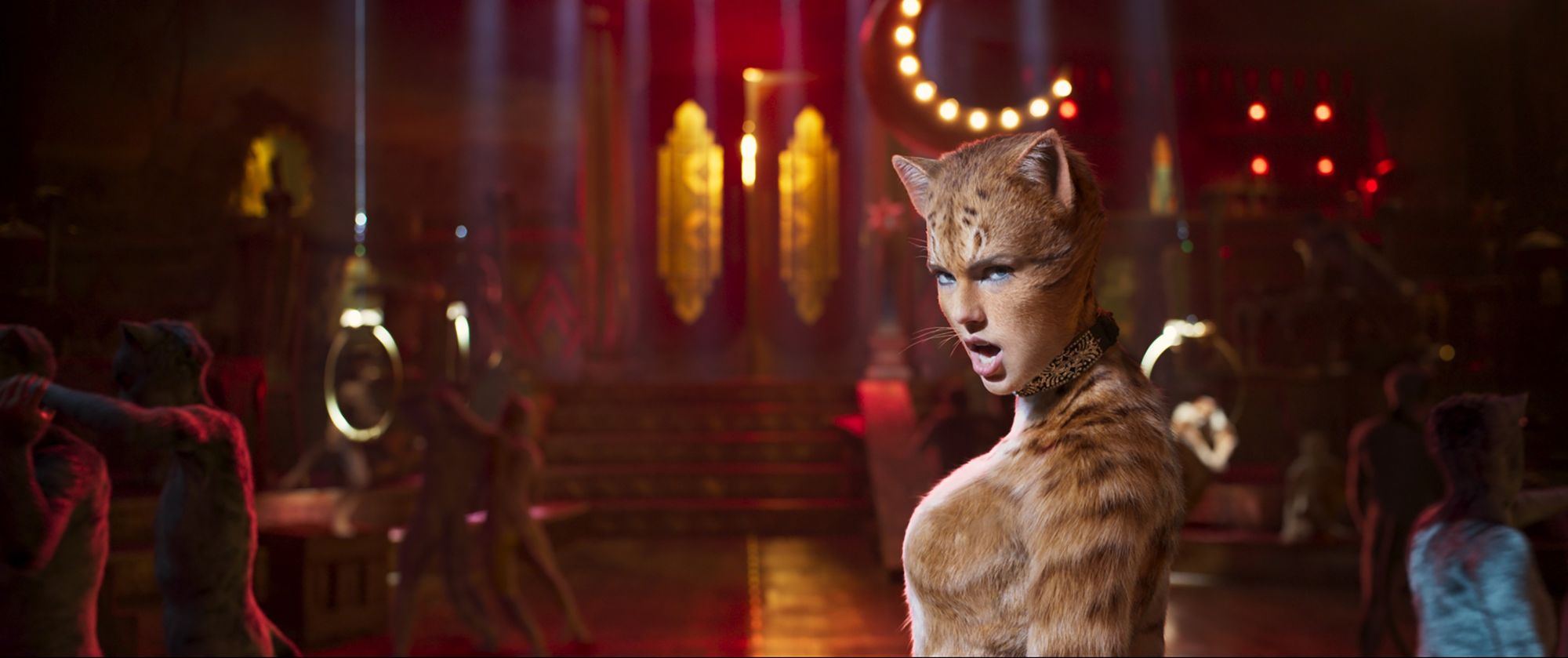 Taylor Swift stars as Bombalurina in Universal Pictures' Cats (2019)