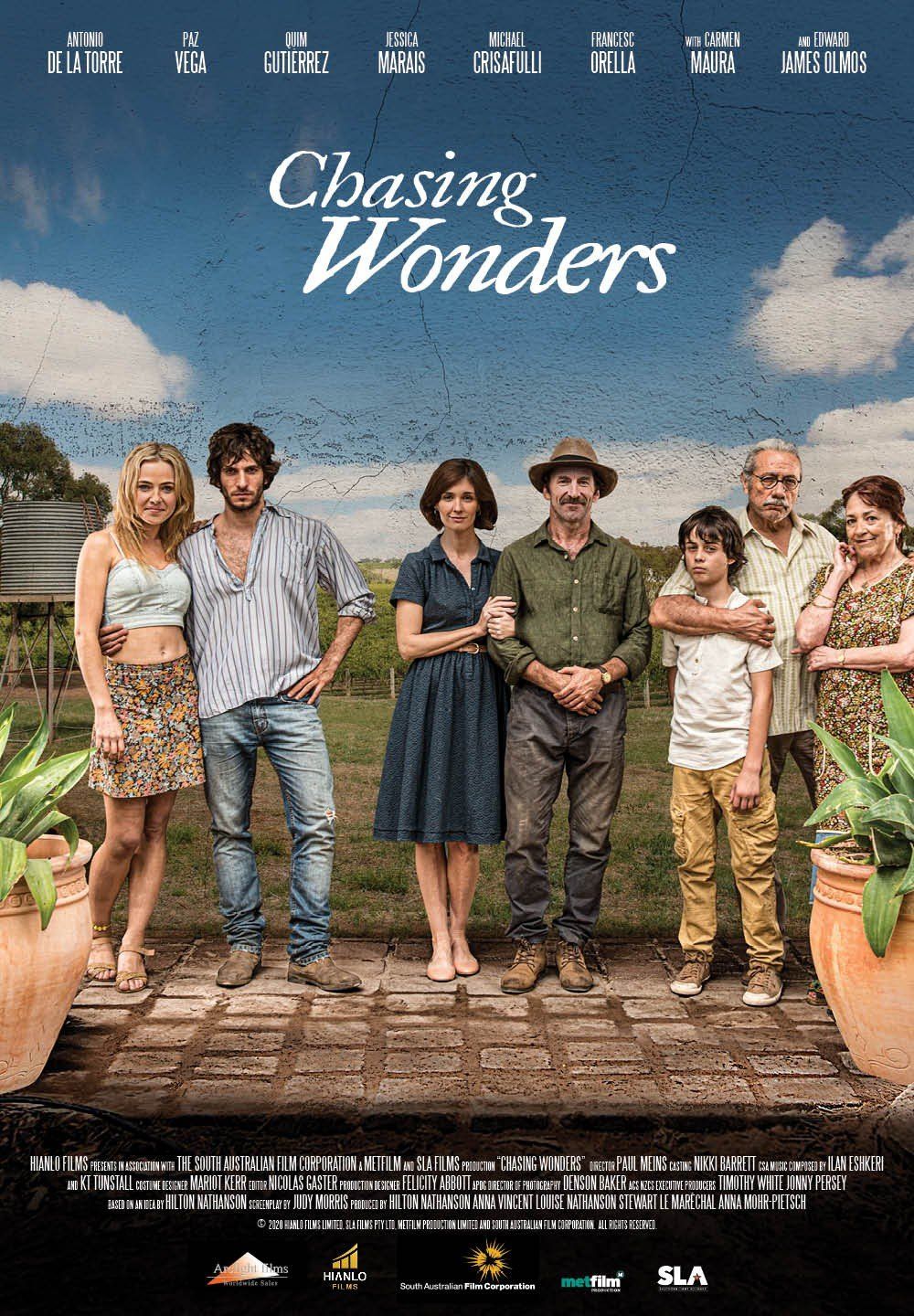 Poster of Chasing Wonders (2021)