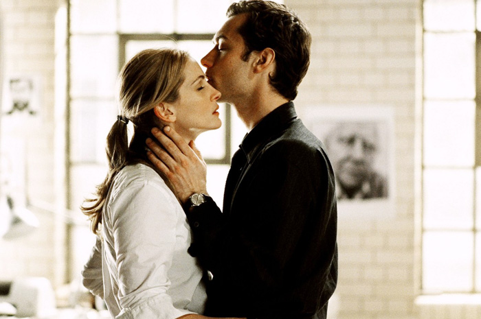 Closer (2004) - Natalie Portman, Jude Law | AceShowbiz