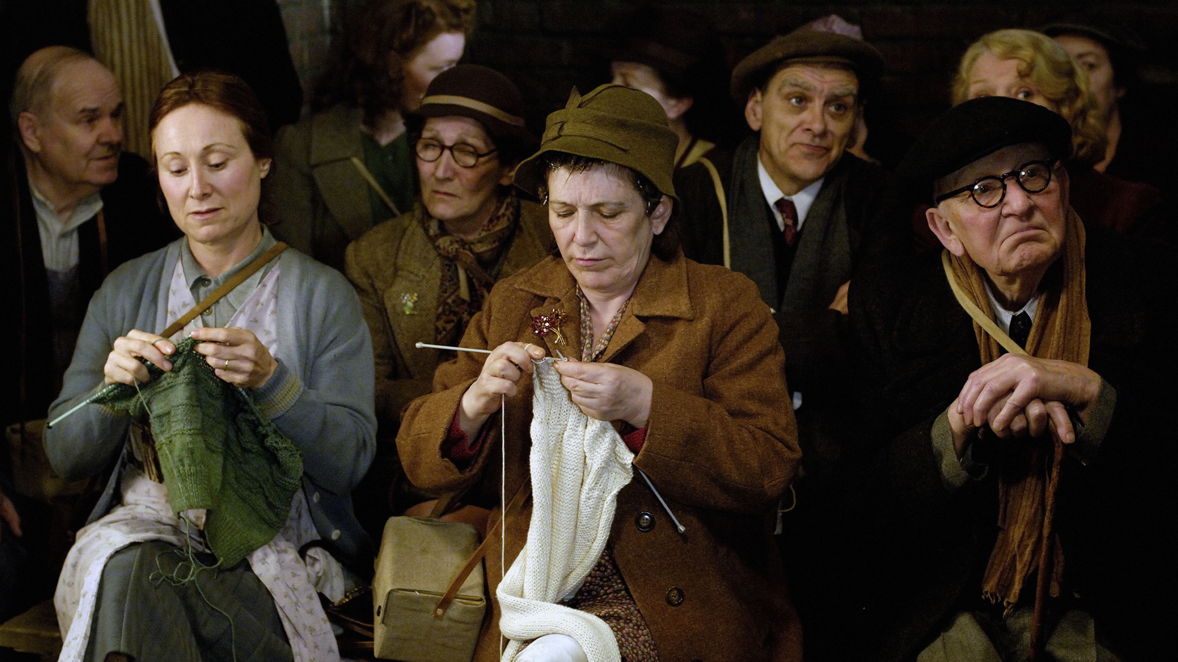 Closing the Ring (2007)