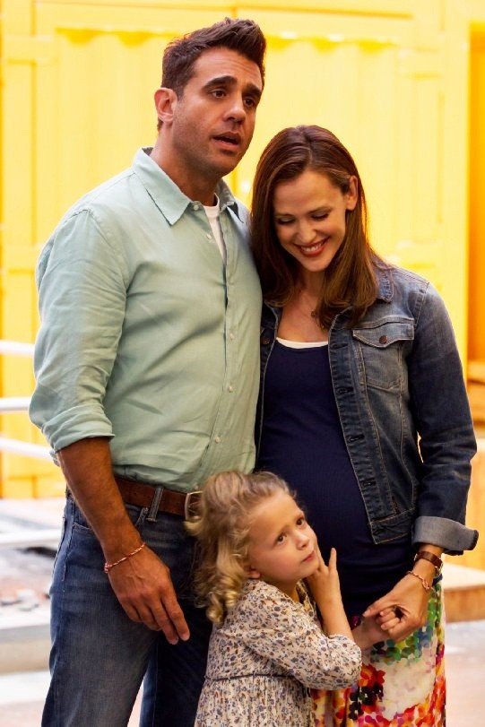 Bobby Cannavale, Jennifer Garner and Giselle Eisenberg in Bleecker Street's Danny Collins (2015)
