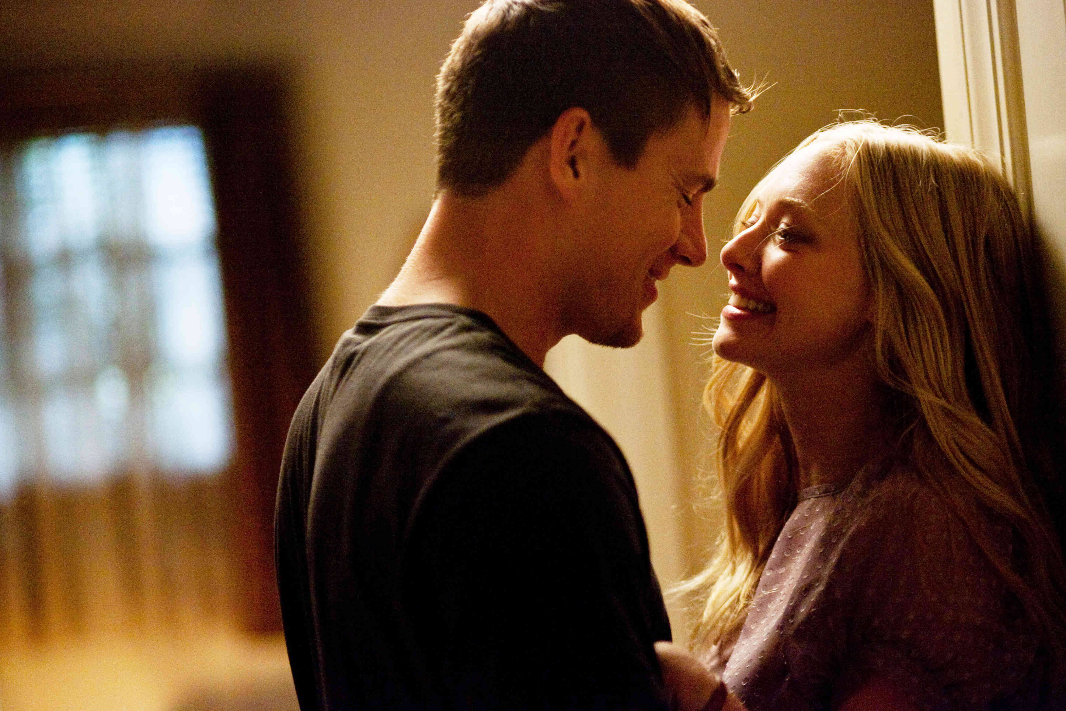 Channing Tatum stars as John Tyree and Amanda Seyfried stars as Savannah Lynn Curtis in Screen Gems' Dear John (2010)