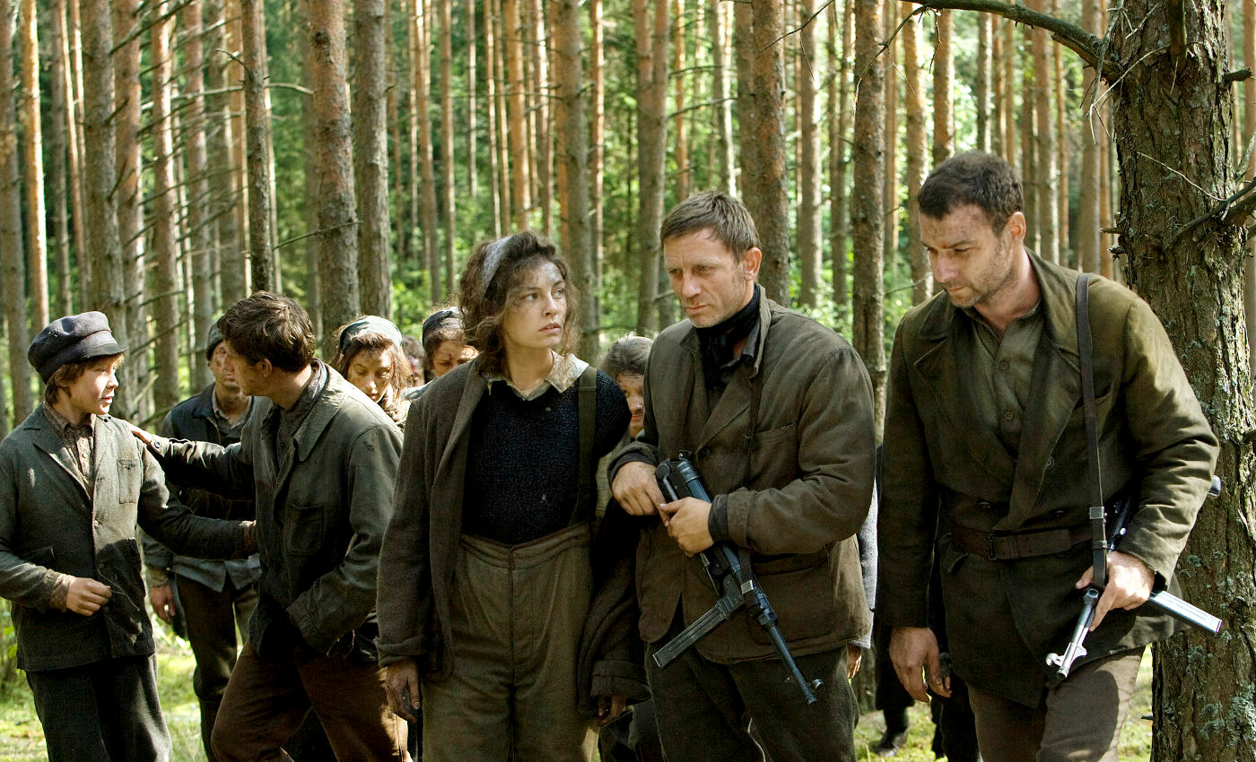 Alexa Davalos, Daniel Craig and Liev Schreiber in Paramount Vantage's Defiance (2009)